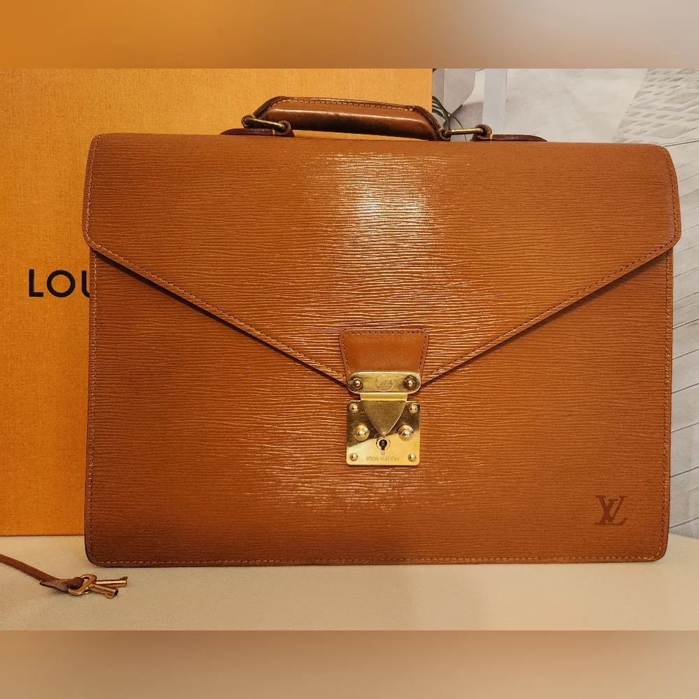 LV Serviette Conseiller Epi Briefcase.Excellent Condition..Minor Callouts! - Picture 4 of 16